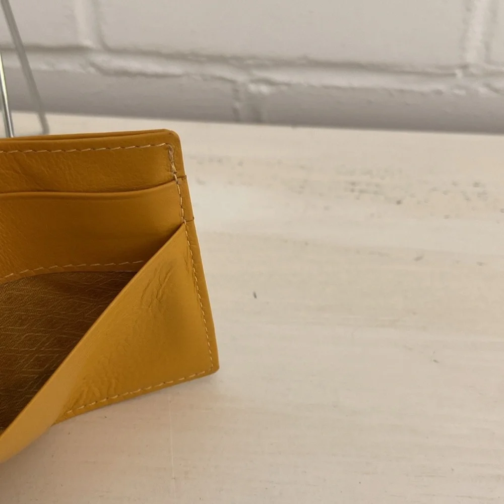 Women’s REID Small Leather Mustard Yellow Change Purse & Credit Card Holder